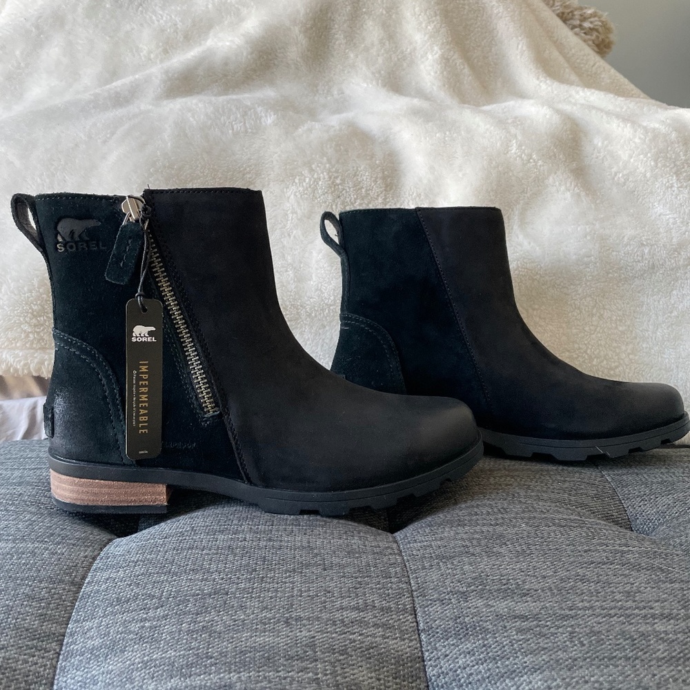Sorel Emelie zip bootie